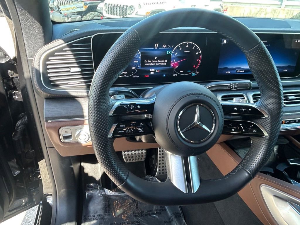 Used 2024 Mercedes-Benz GLS 450 4MATIC w/ AMG Line Exterior image 44