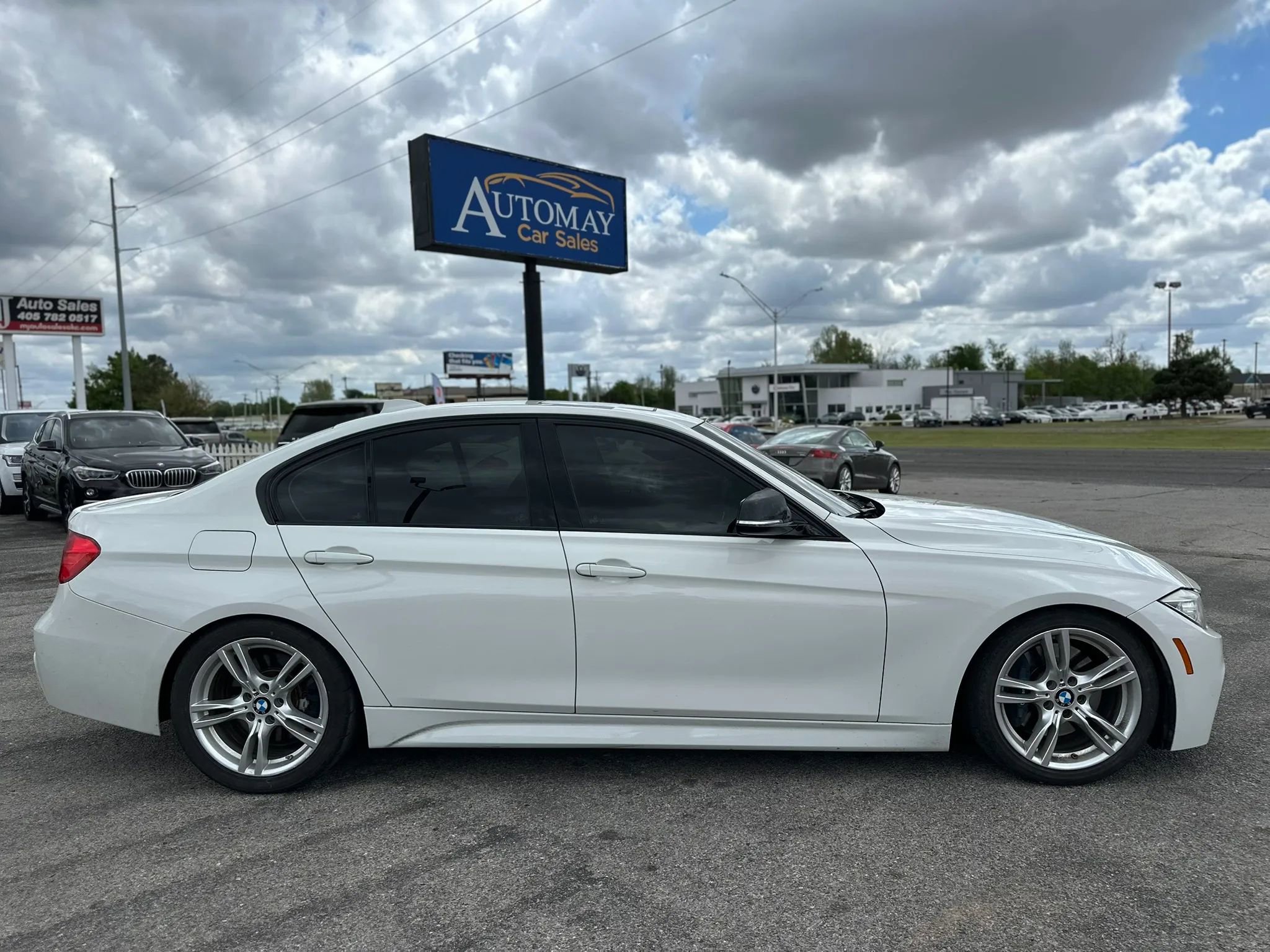 Used 2015 BMW 335i Sedan RWD image 5
