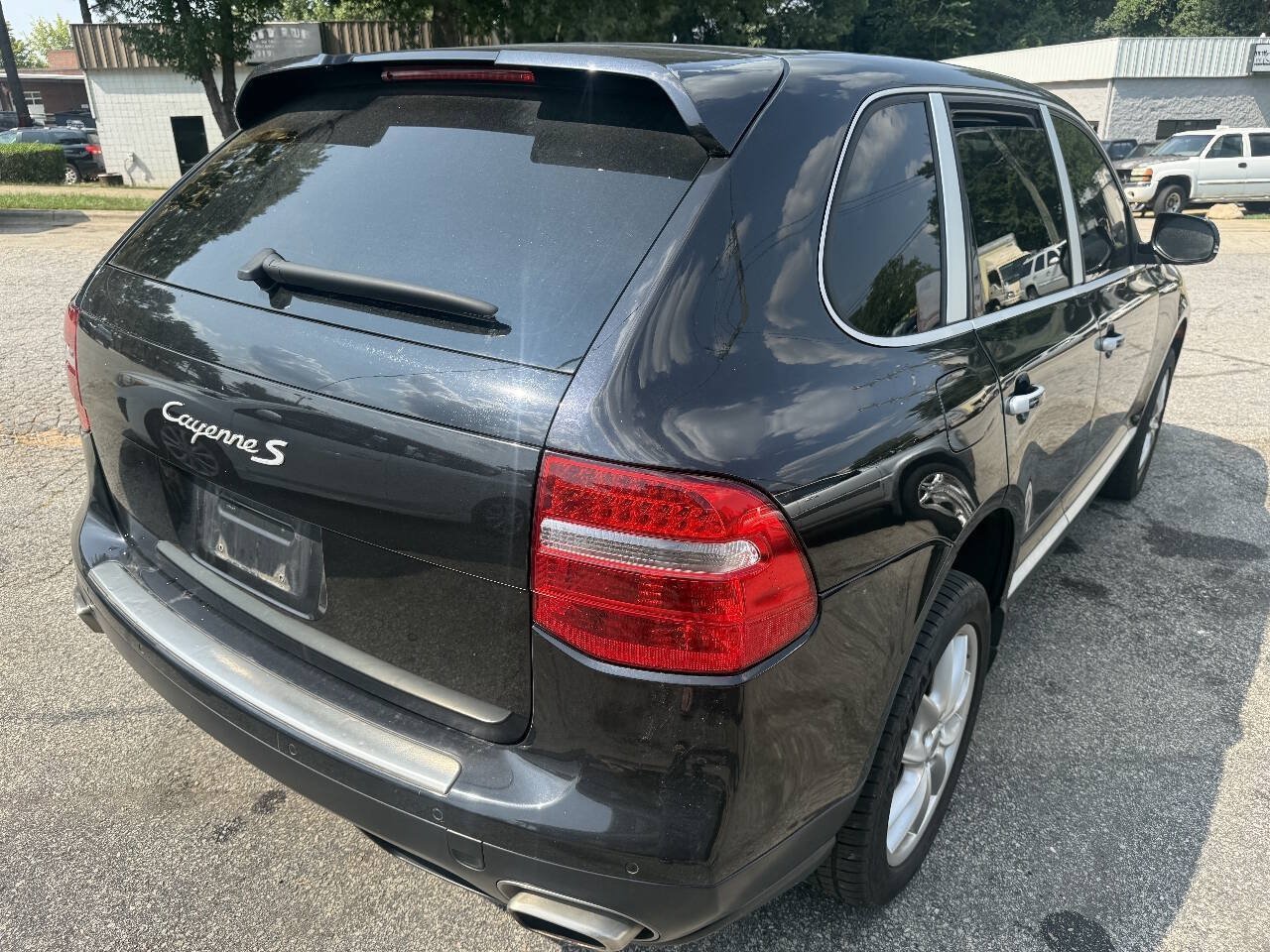 Used 2008 Porsche Cayenne S AWD/4WD image 5