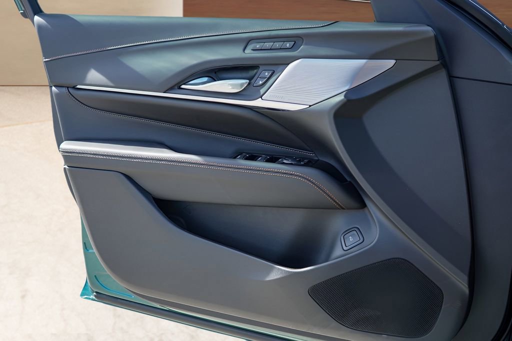 New 2026 Cadillac CT4 V image 16