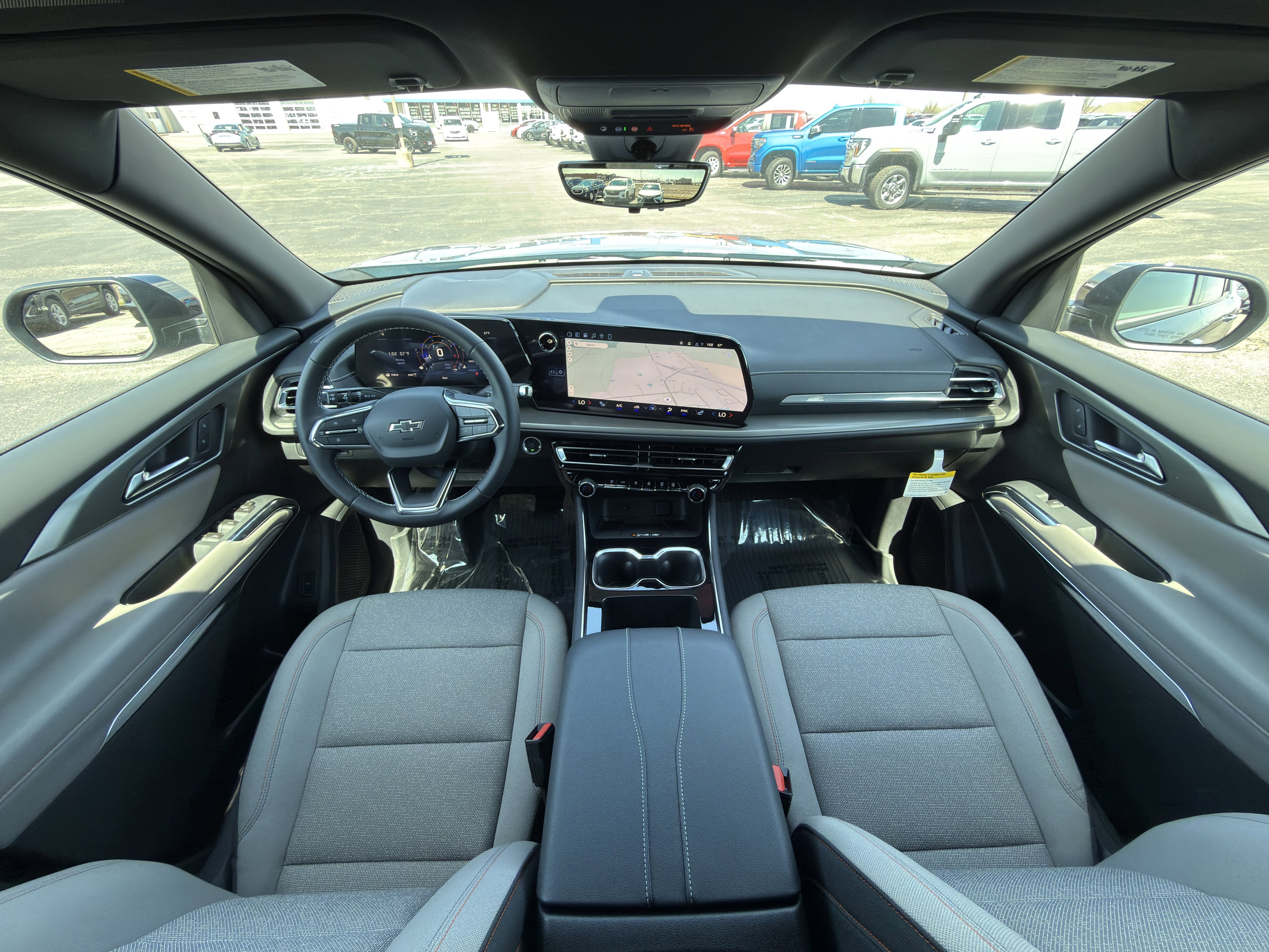 New 2026 Chevrolet Traverse LT image 18