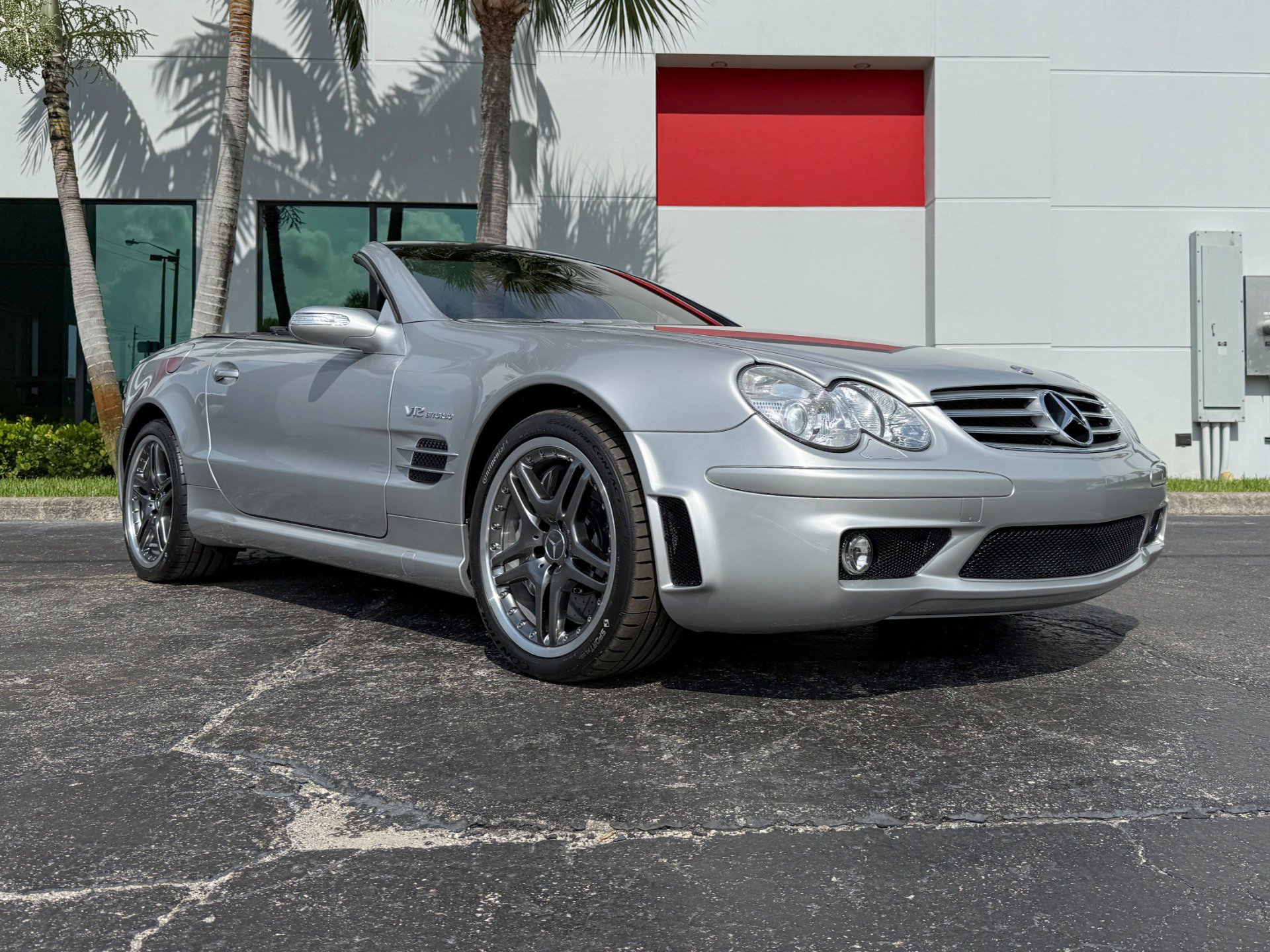 Used 2005 Mercedes-Benz SL 65 AMG image 5