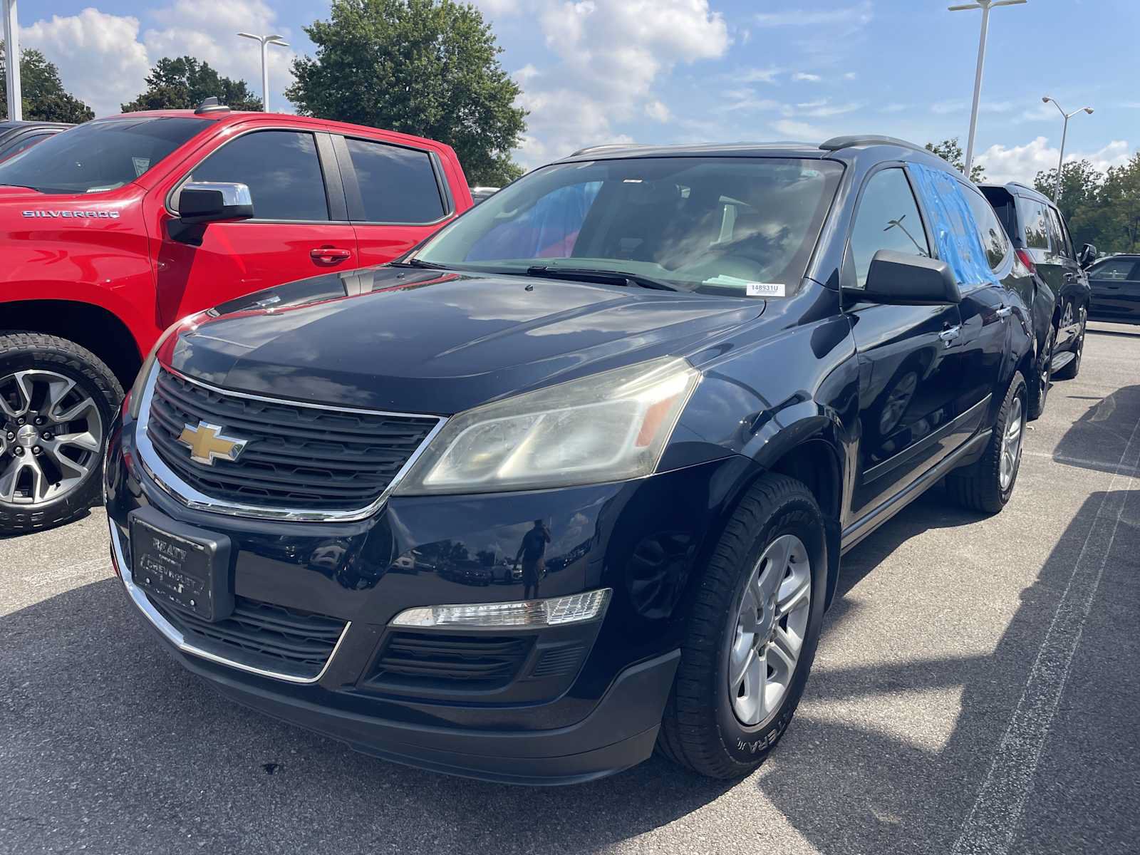 Used 2016 Chevrolet Traverse LS FWD image 3