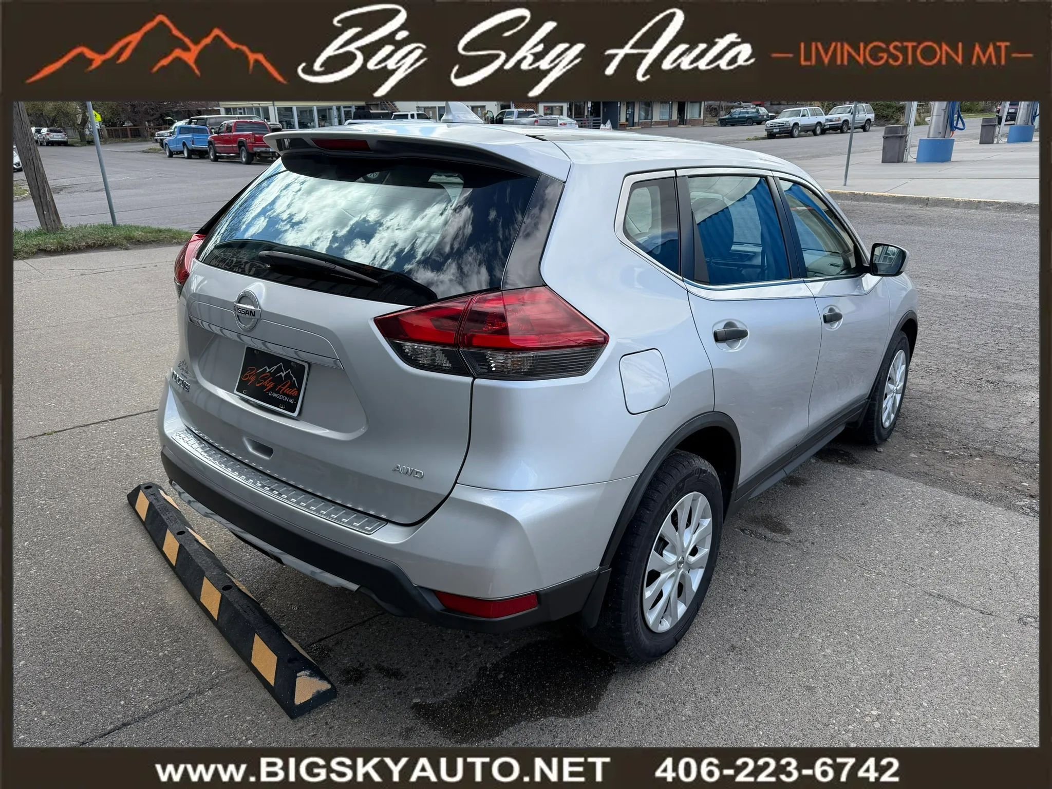 Used 2019 Nissan Rogue S AWD/4WD image 7