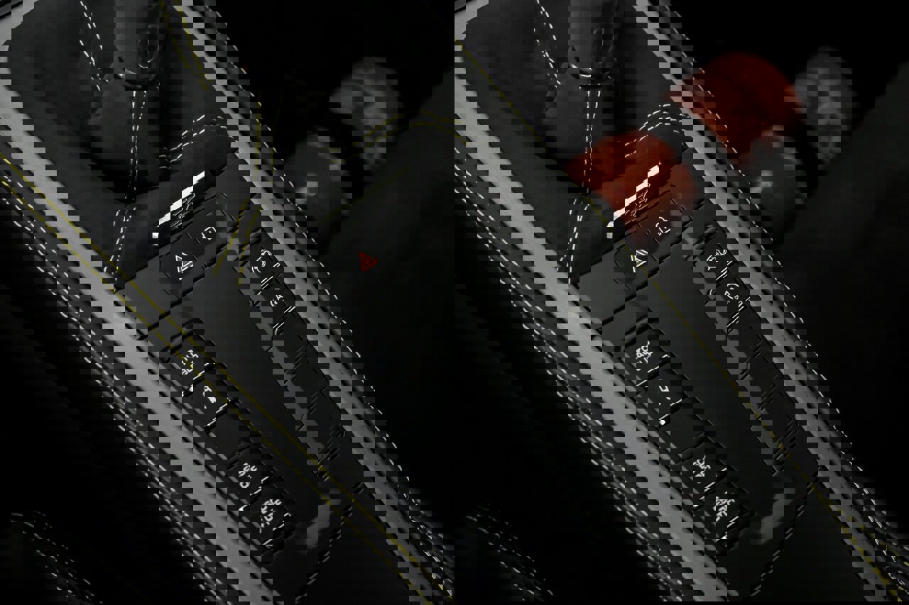 Used 2020 Porsche 718 Cayman GT4 image 33