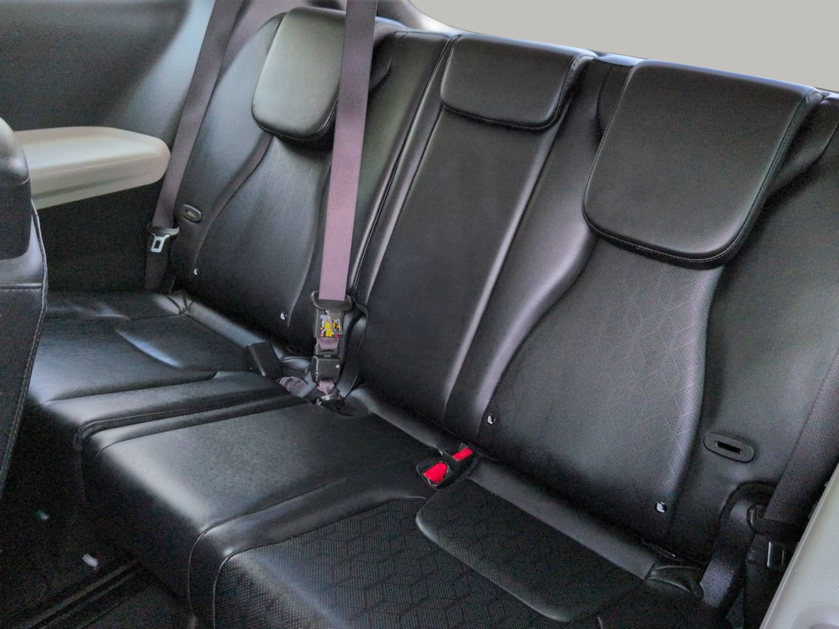Certified 2023 Kia Carnival LX FWD image 14