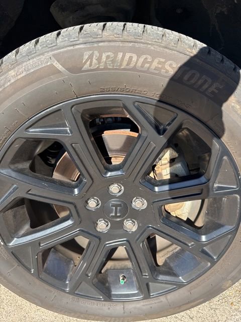 Used 2022 Toyota Highlander L image 24