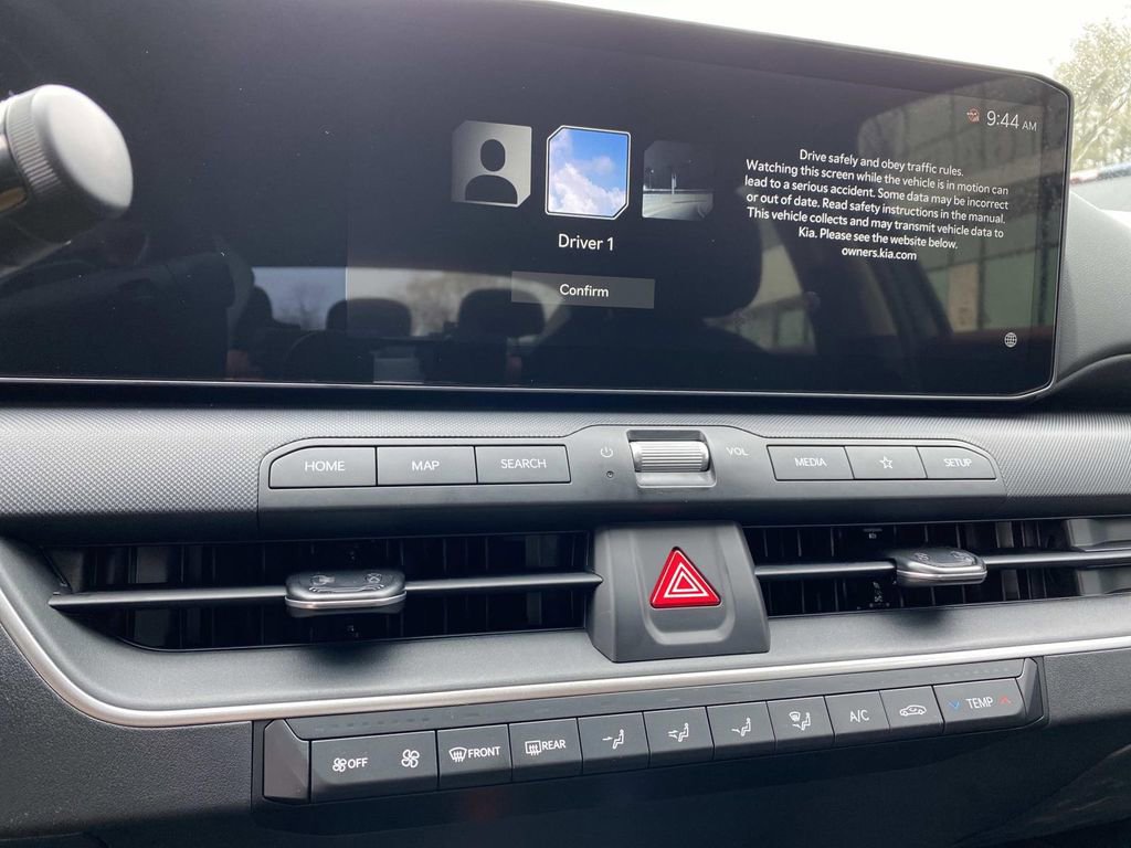 New 2026 Kia K4 LXS image 9