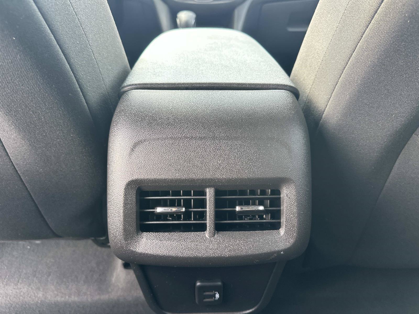 Certified 2024 Chevrolet Equinox LT w/ LPO, Floor Liner Package FWD image 13