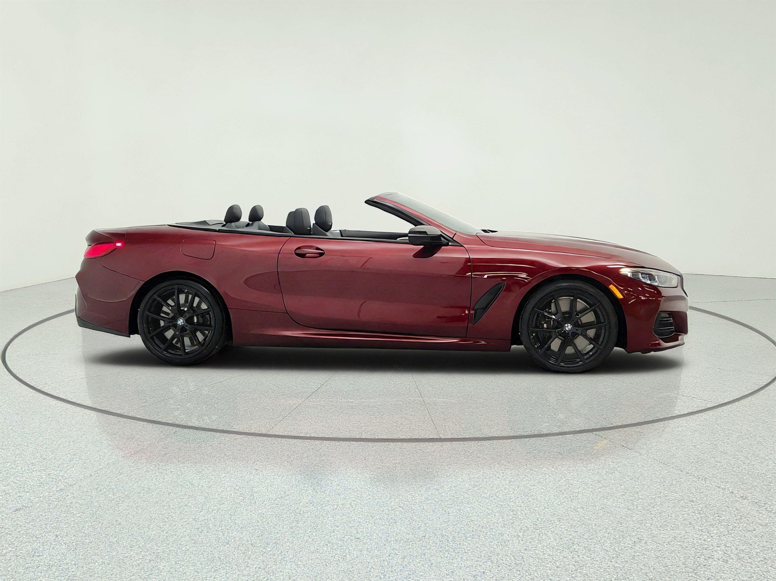 Used 2026 BMW M850i xDrive Convertible AWD/4WD image 4