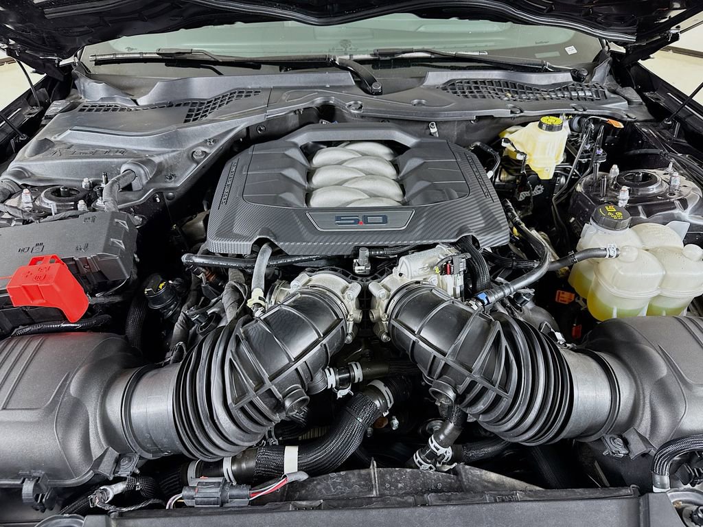 Used 2024 Ford Mustang GT Premium image 31