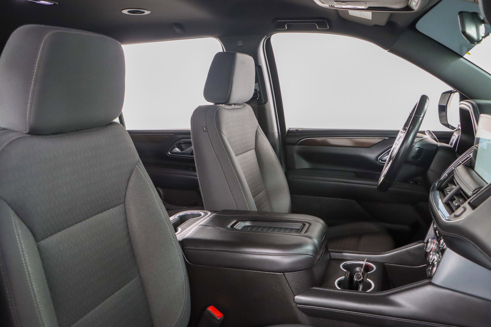 Used 2022 GMC Yukon XL SLE image 29