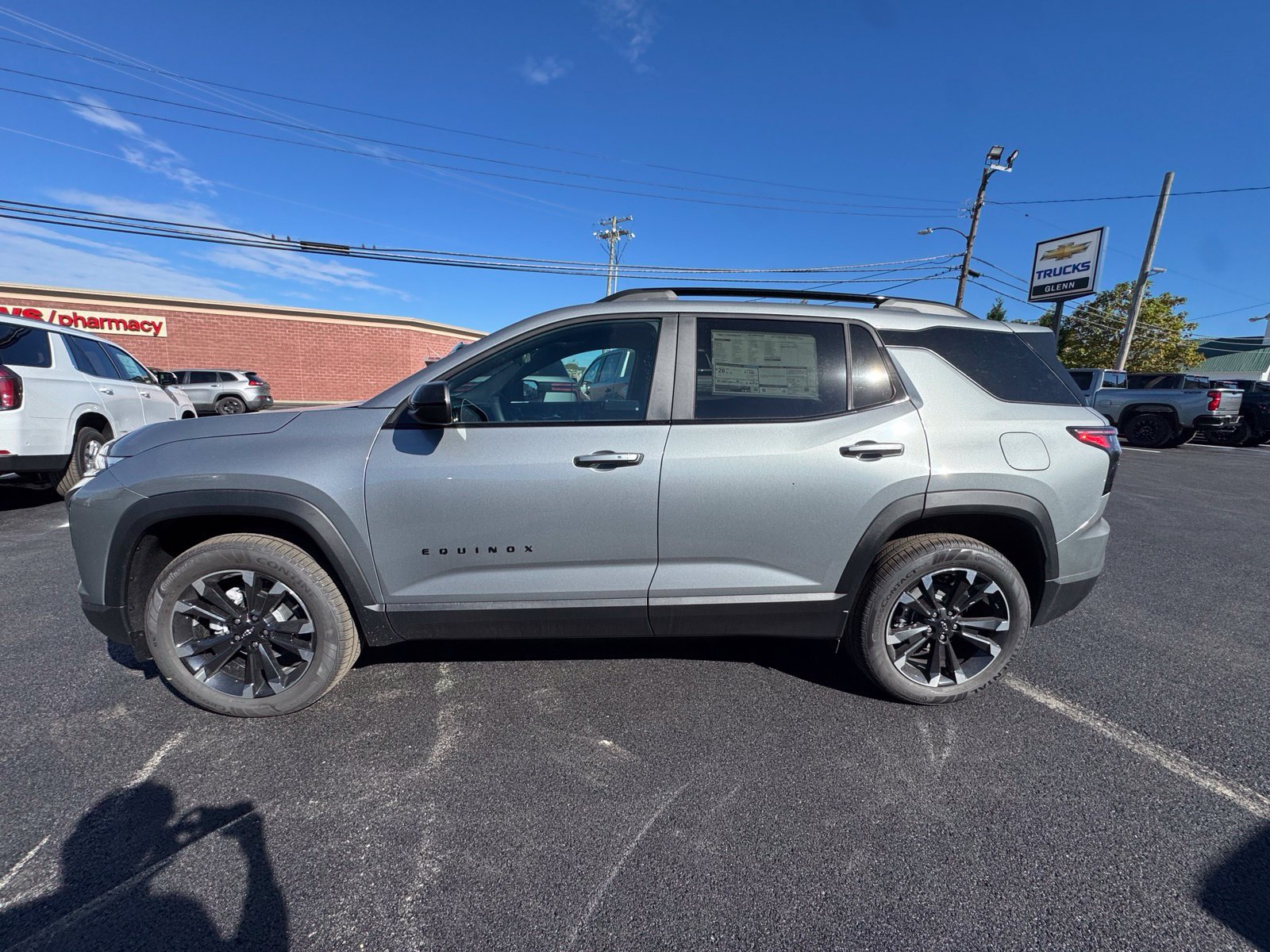 New 2027 Chevrolet Equinox RS AWD/4WD image 3