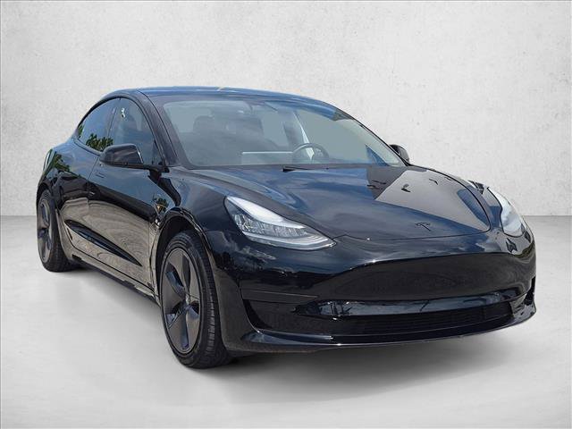 Used 2020 Tesla Model 3 Standard Range Plus RWD image 3