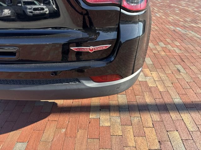 Used 2021 Jeep Compass Trailhawk image 12