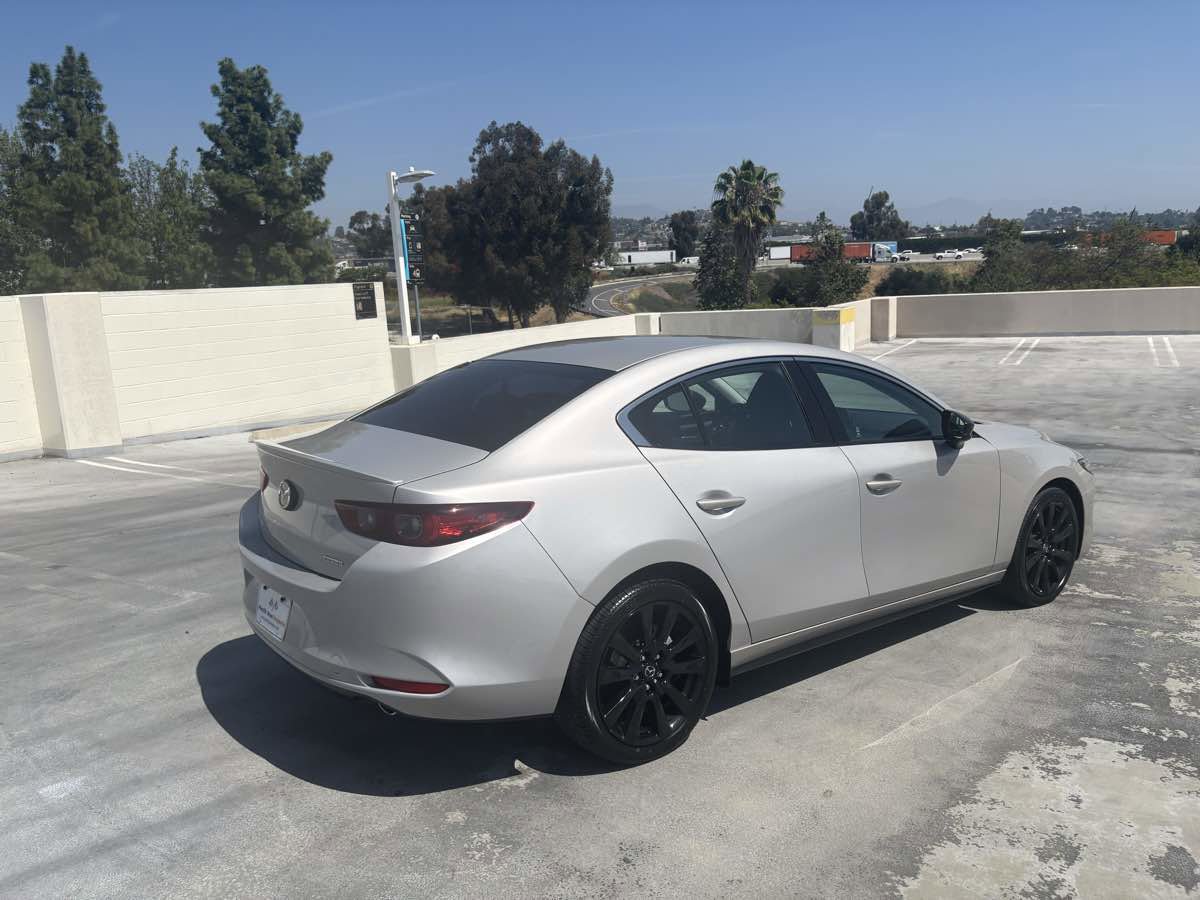 Used 2024 MAZDA MAZDA3 s image 29