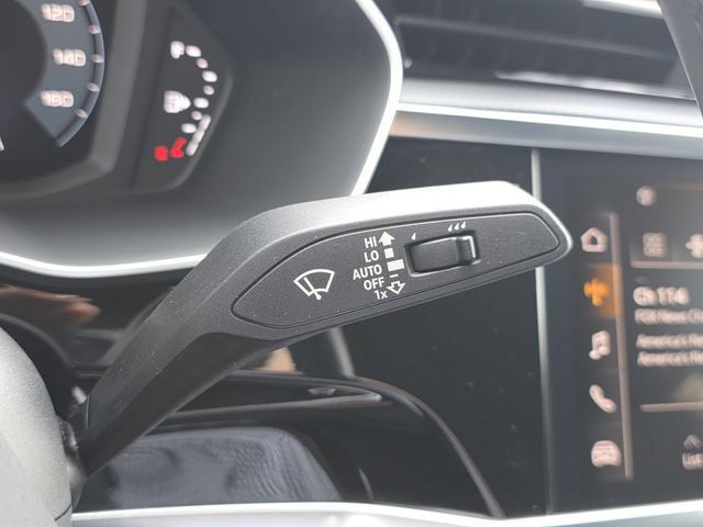 Used 2023 Audi Q3 2.0T Premium Plus w/ Premium Plus Package AWD/4WD image 29