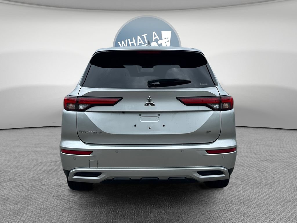 Used 2024 Mitsubishi Outlander SE AWD/4WD image 5