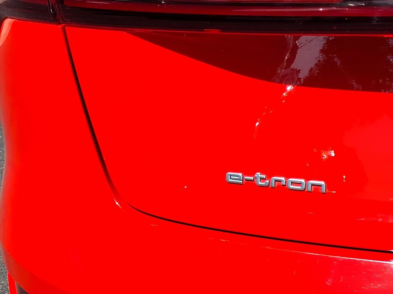 Used 2019 Audi e-tron Prestige AWD/4WD image 10