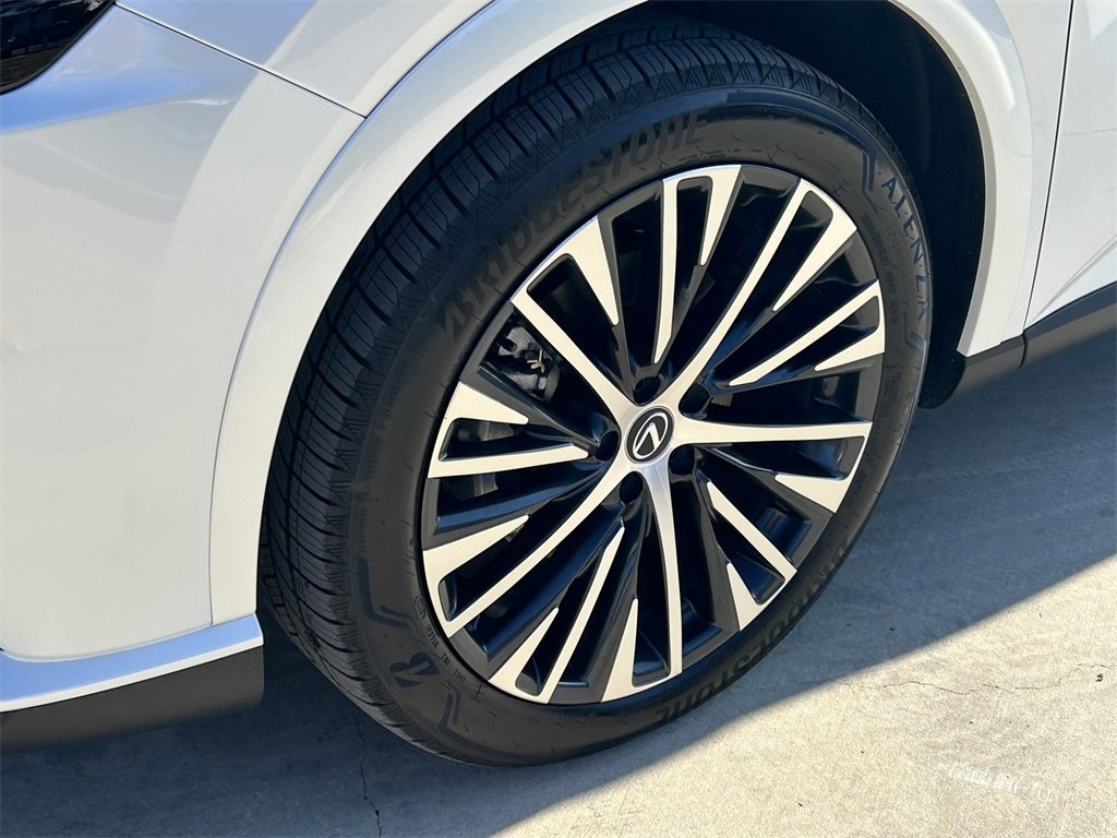 Used 2025 Lexus RX 350 image 9