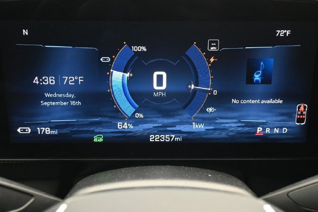 Used 2024 Chevrolet Blazer EV LT AWD/4WD image 20