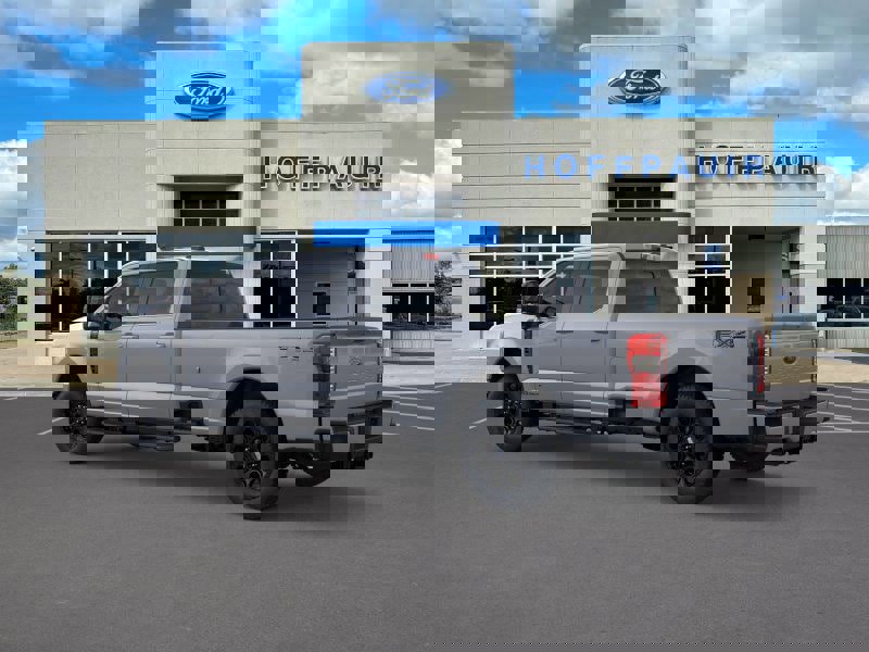 New 2026 Ford F350 4x4 Crew Cab Super Duty image 4