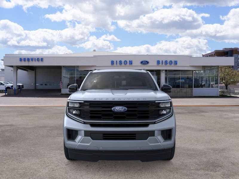 New 2026 Ford Expedition Platinum w/ Platinum Ultimate Package AWD/4WD image 6