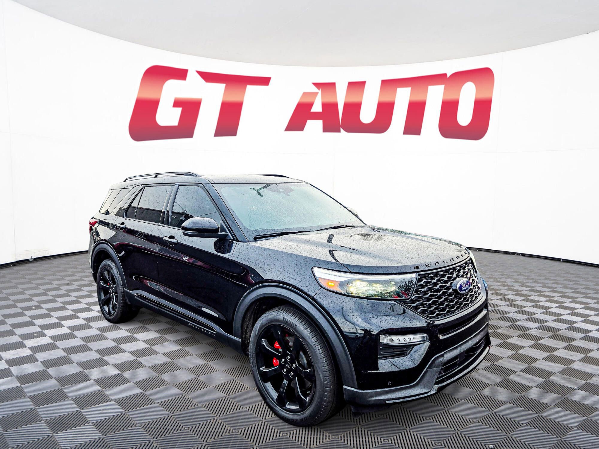 Used 2024 Ford Explorer ST w/ Equipment Group 401A image 1