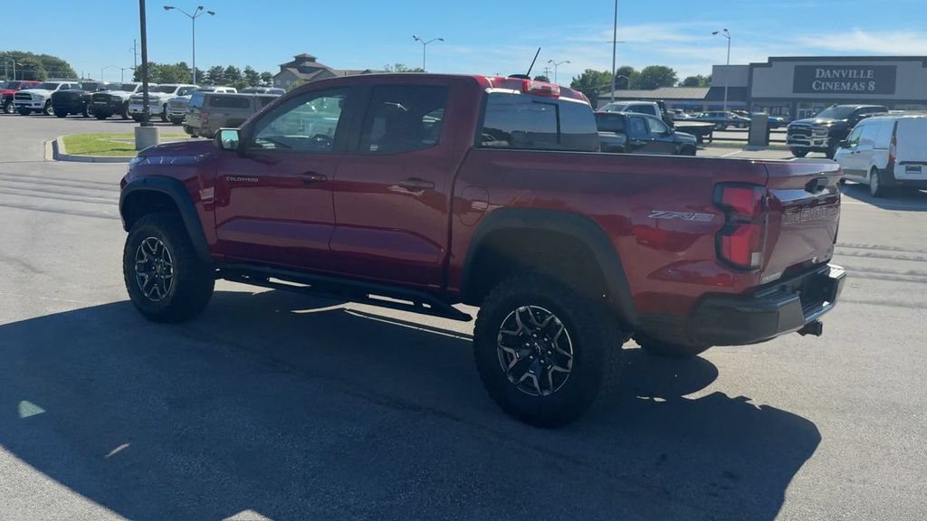 Used 2024 Chevrolet Colorado ZR2 AWD/4WD image 4