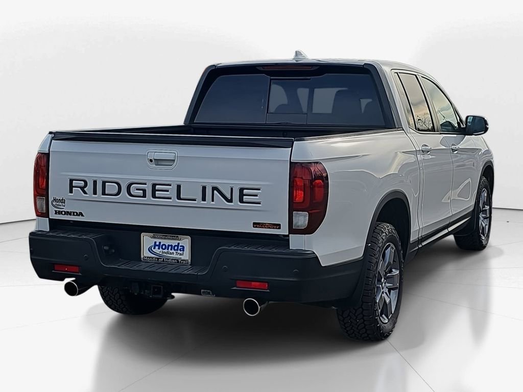 Used 2025 Honda Ridgeline TrailSport image 8