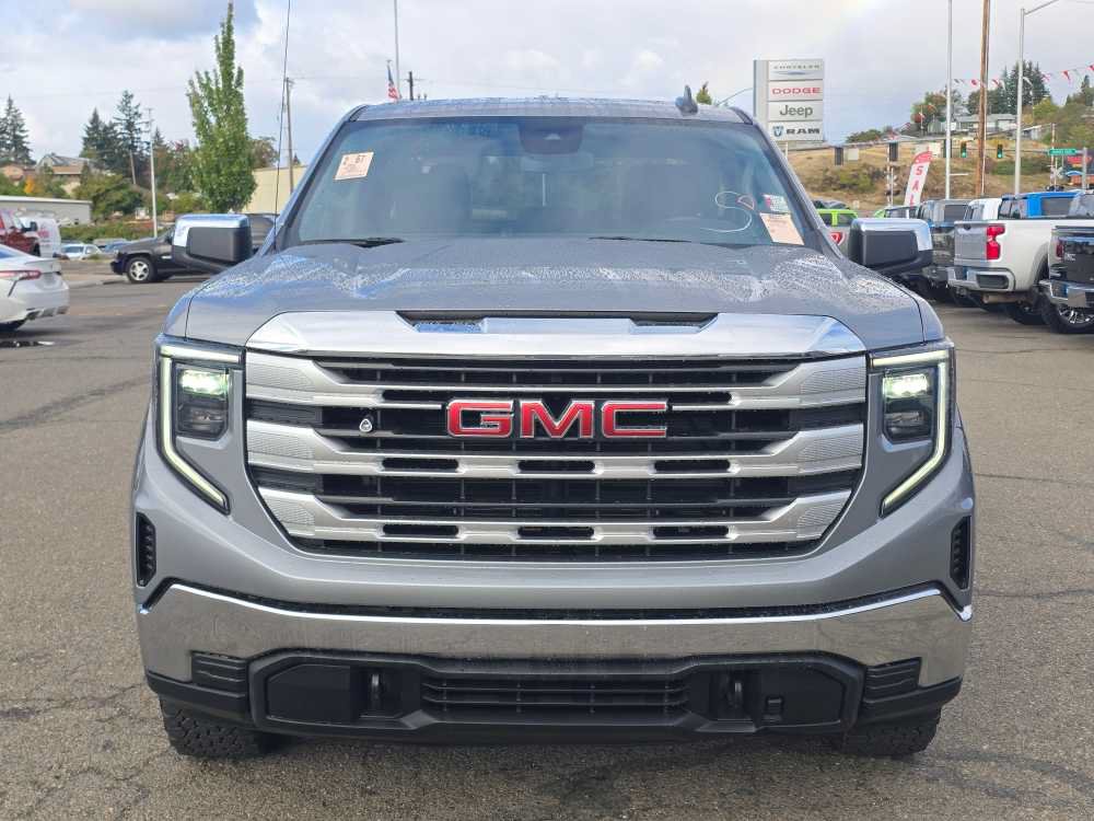 Used 2023 GMC Sierra 1500 SLE w/ Enhanced Capability Package AWD/4WD image 19