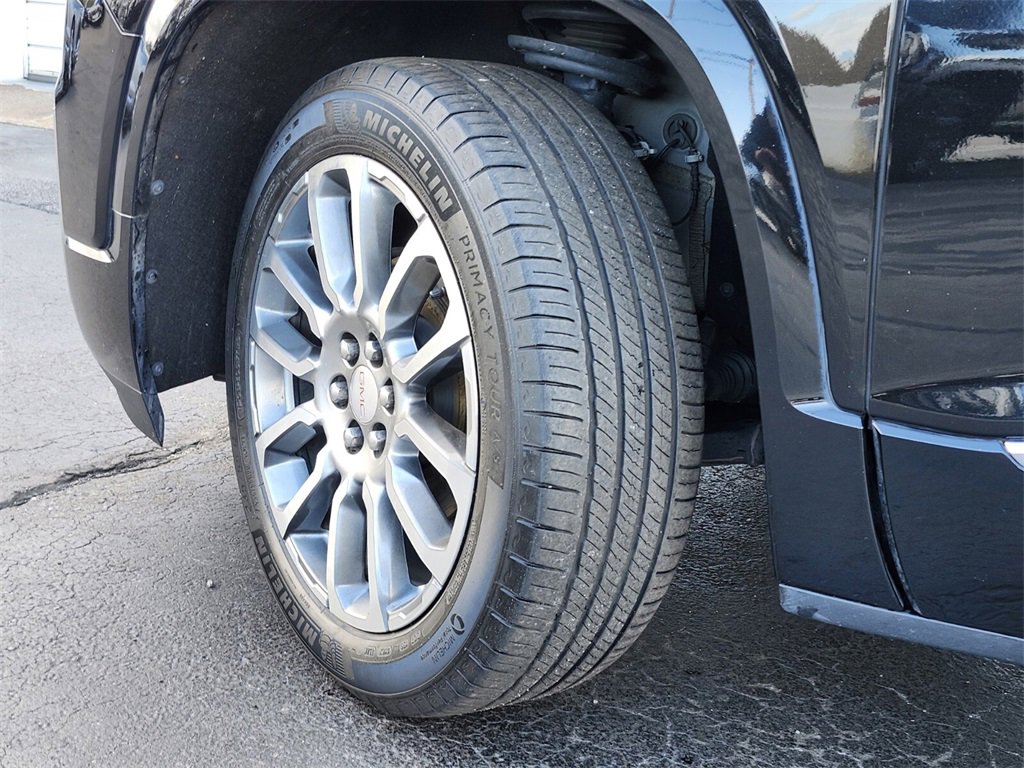 Used 2023 GMC Acadia Denali w/ Denali Ultimate Package image 30