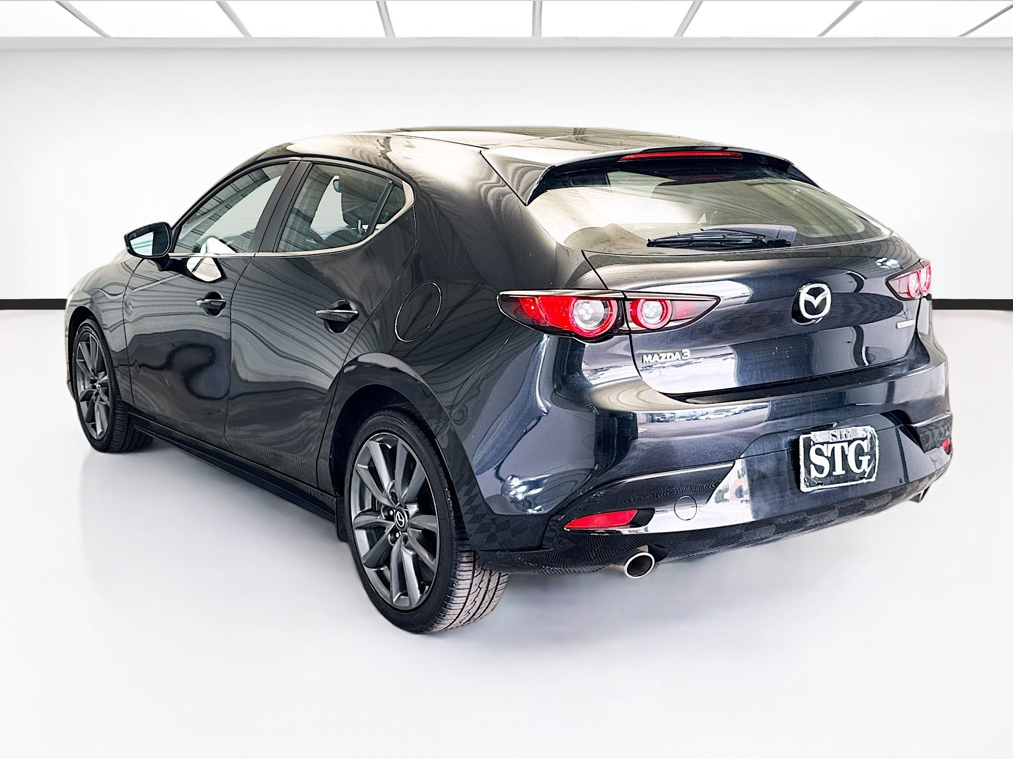 Used 2021 MAZDA MAZDA3 s image 6