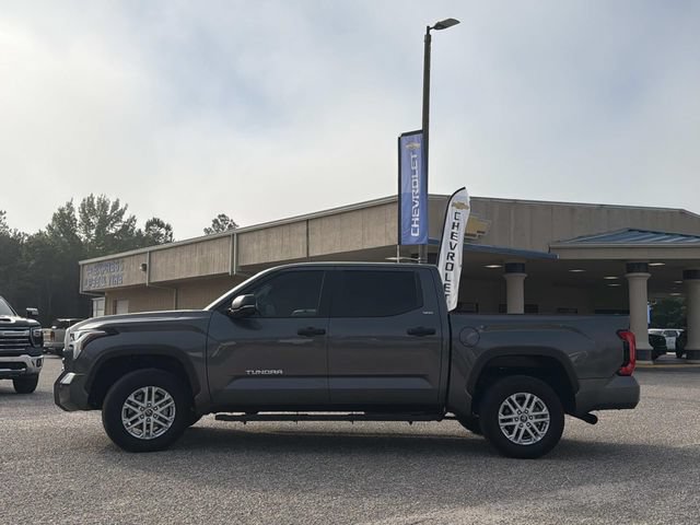 Used 2024 Toyota Tundra SR5 w/ SR5 Convenience Package AWD/4WD image 12