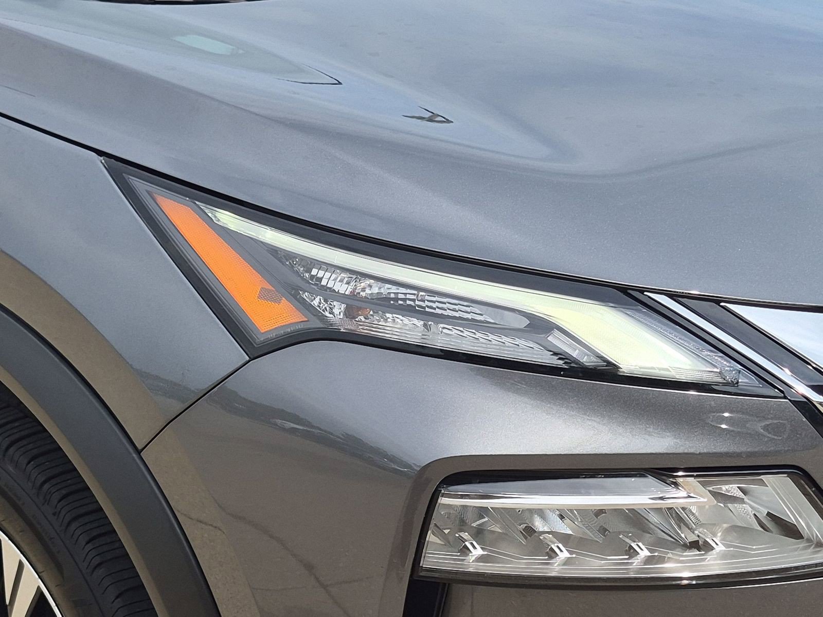 Certified 2023 Nissan Rogue SV AWD/4WD image 39