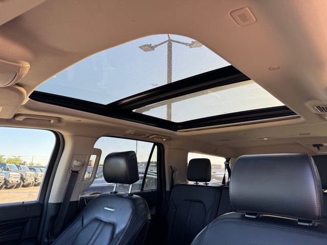 Used 2019 Ford Expedition Max Platinum AWD/4WD image 5