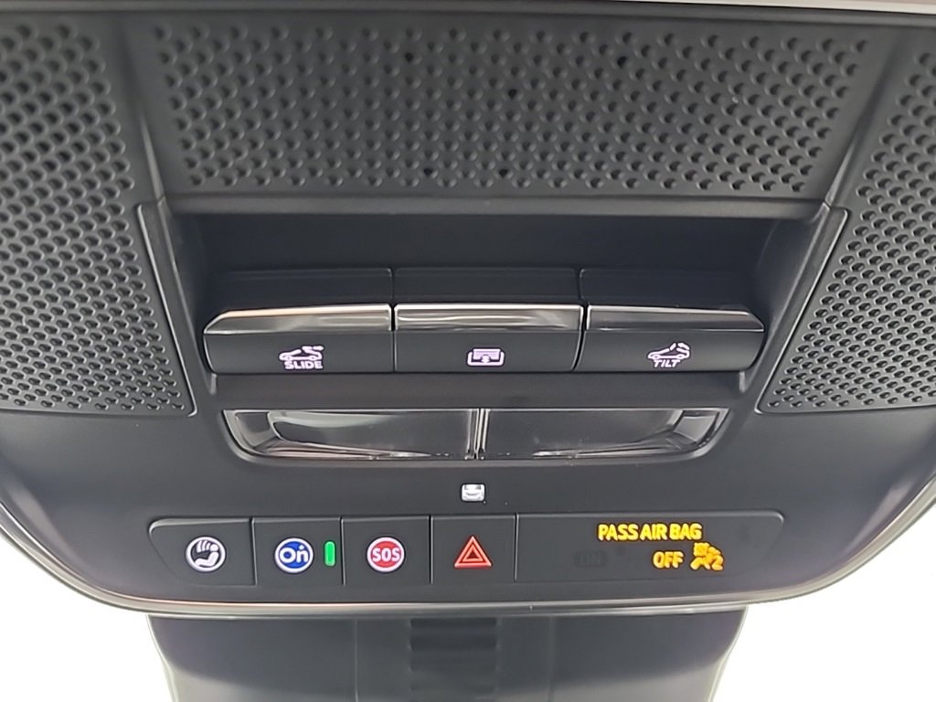 New 2026 Chevrolet Traverse RS image 20