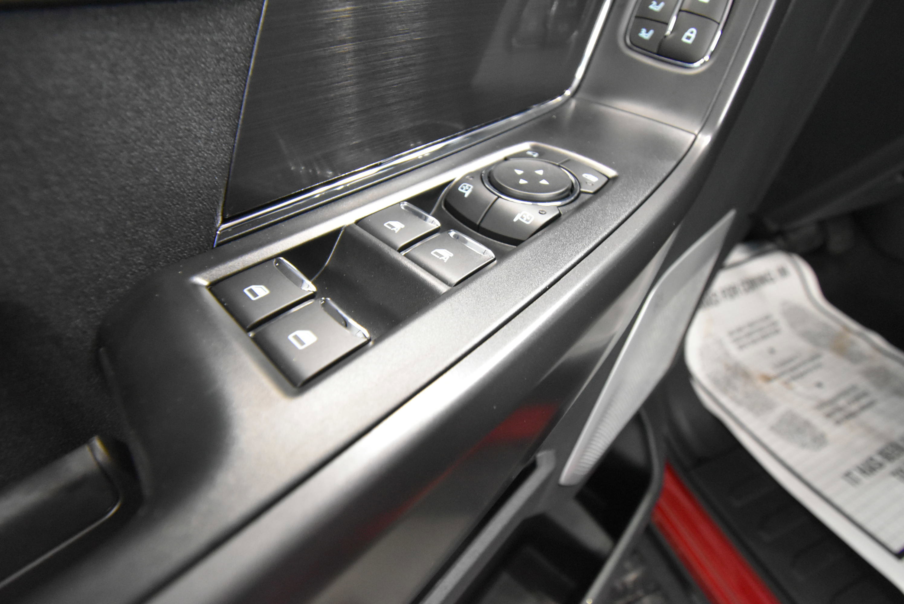 New 2025 Ford F150 Lariat w/ Equipment Group 502A High image 4