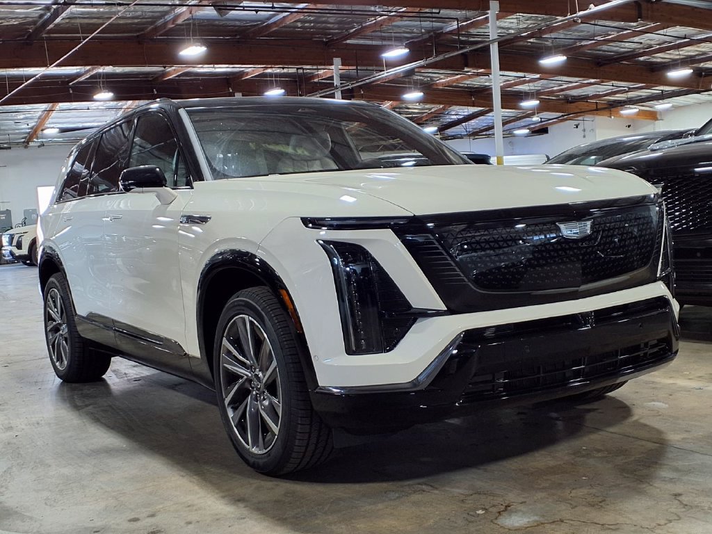 New 2027 Cadillac Vistiq Luxury AWD/4WD image 3