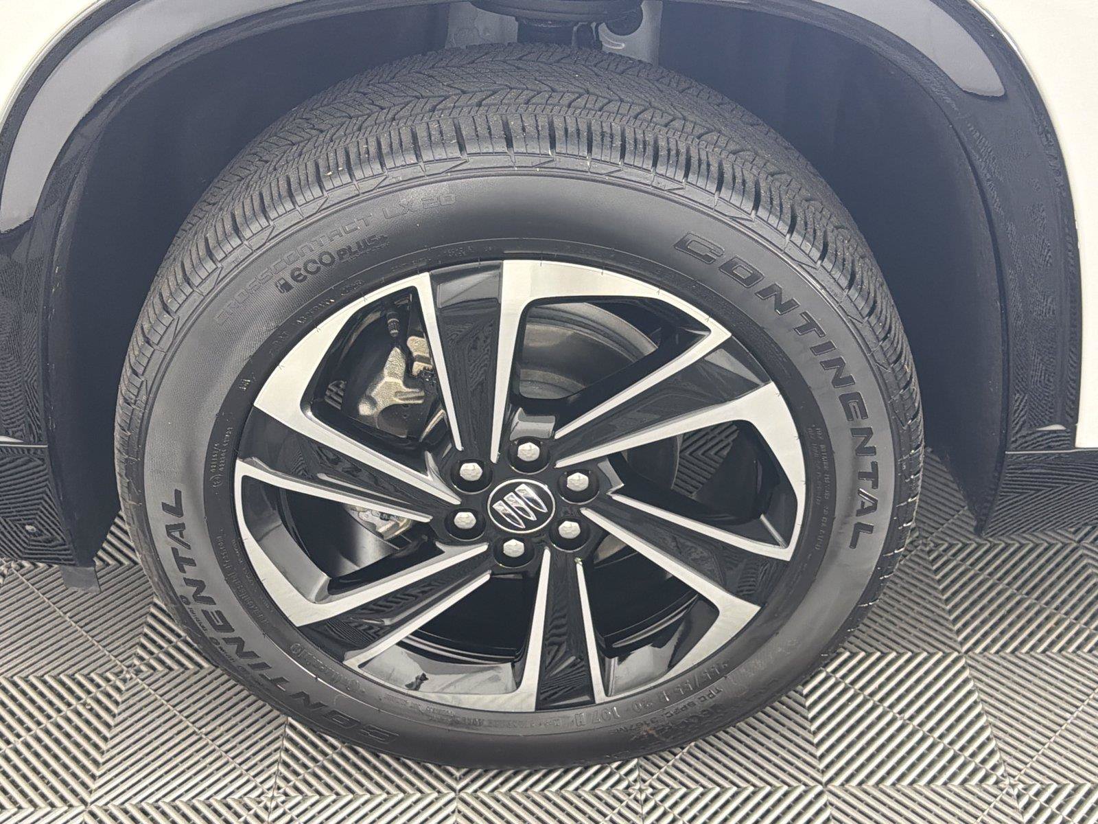 New 2026 Buick Enclave Sport Touring w/ Power Package FWD image 9