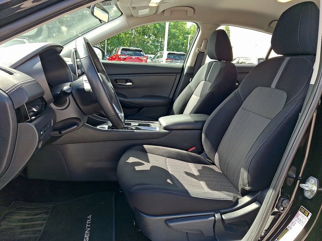 Used 2022 Nissan Sentra SV w/ Trunk Package FWD image 15