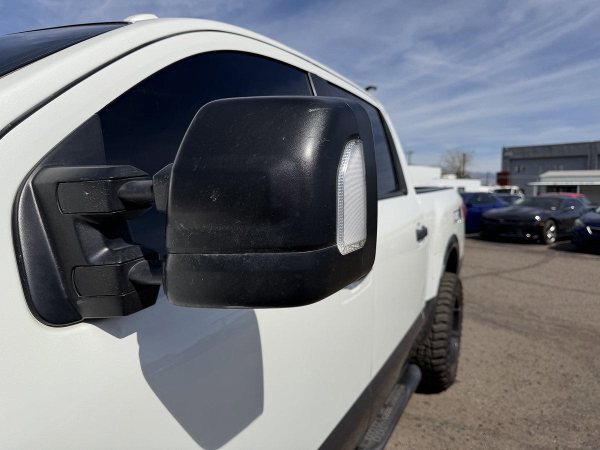Used 2018 Nissan Titan PRO-4X w/ Pro-4x Utility Package AWD/4WD image 11