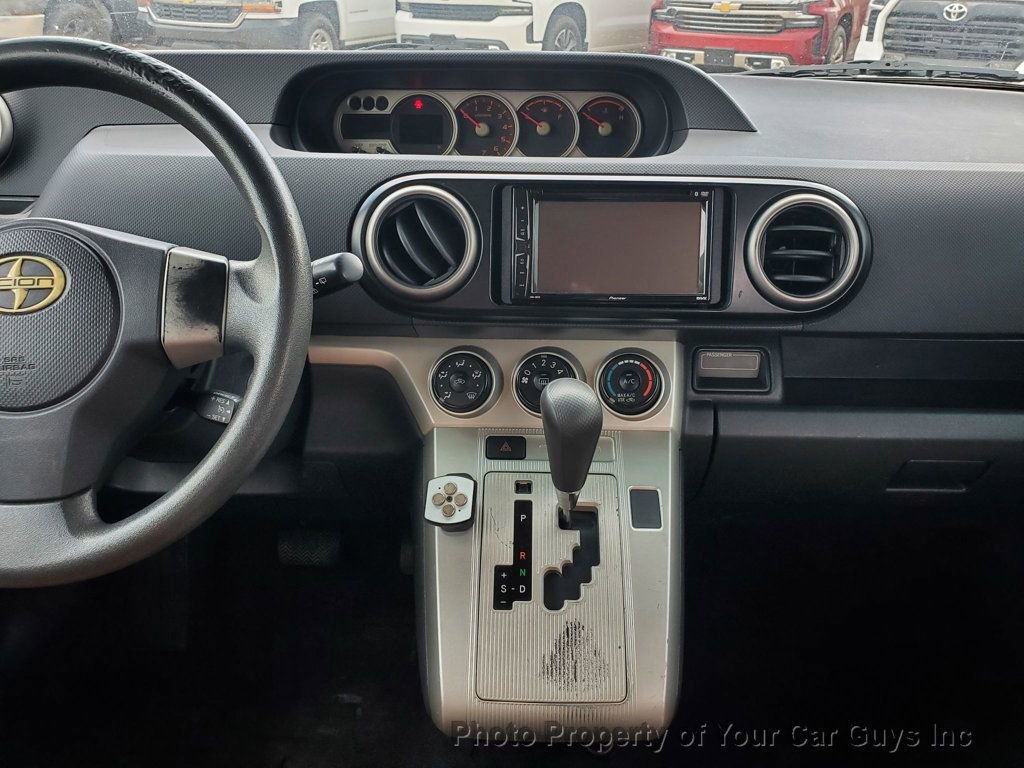 Used 2010 Scion xB image 19