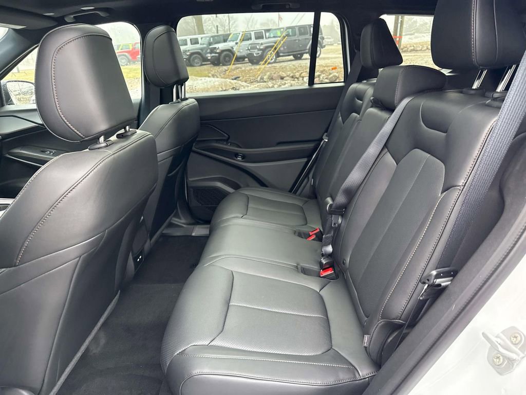 New 2026 Jeep Cherokee Limited image 11