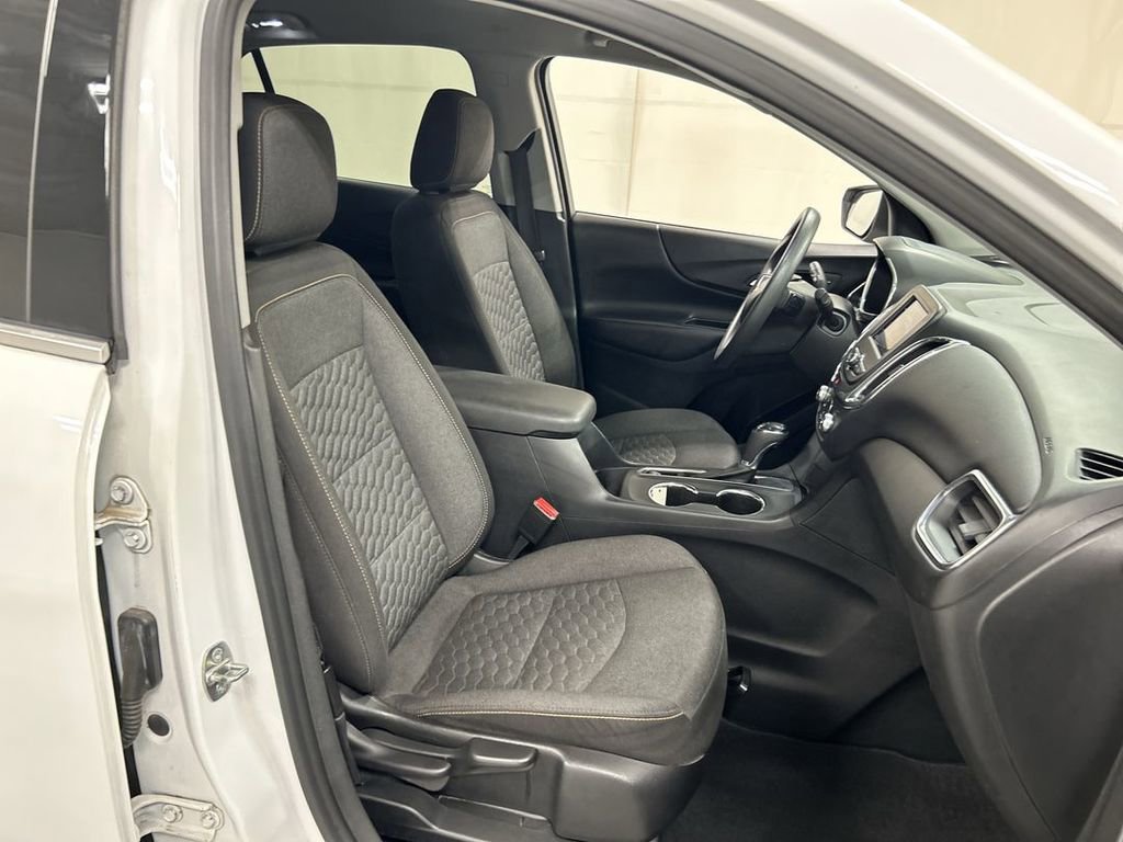 Used 2020 Chevrolet Equinox LT FWD image 22