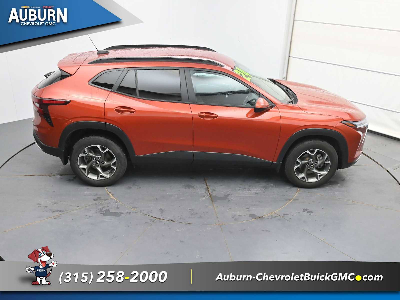 Used 2024 Chevrolet Trax LT w/ Driver Confidence Package FWD image 33