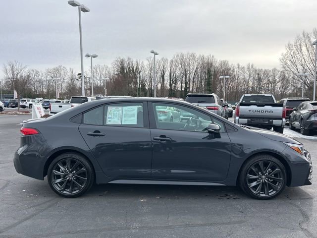 Used 2025 Toyota Corolla SE image 4