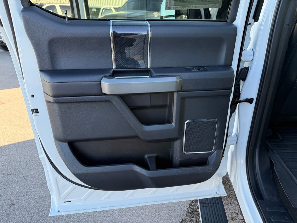 Used 2022 Ford F450 Platinum w/ FX4 Off-Road Package image 13