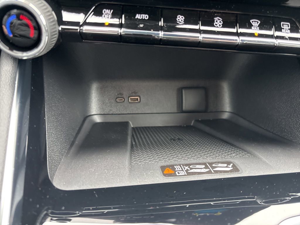 New 2026 Chevrolet Traverse LT w/ Driver Confidence Package image 33