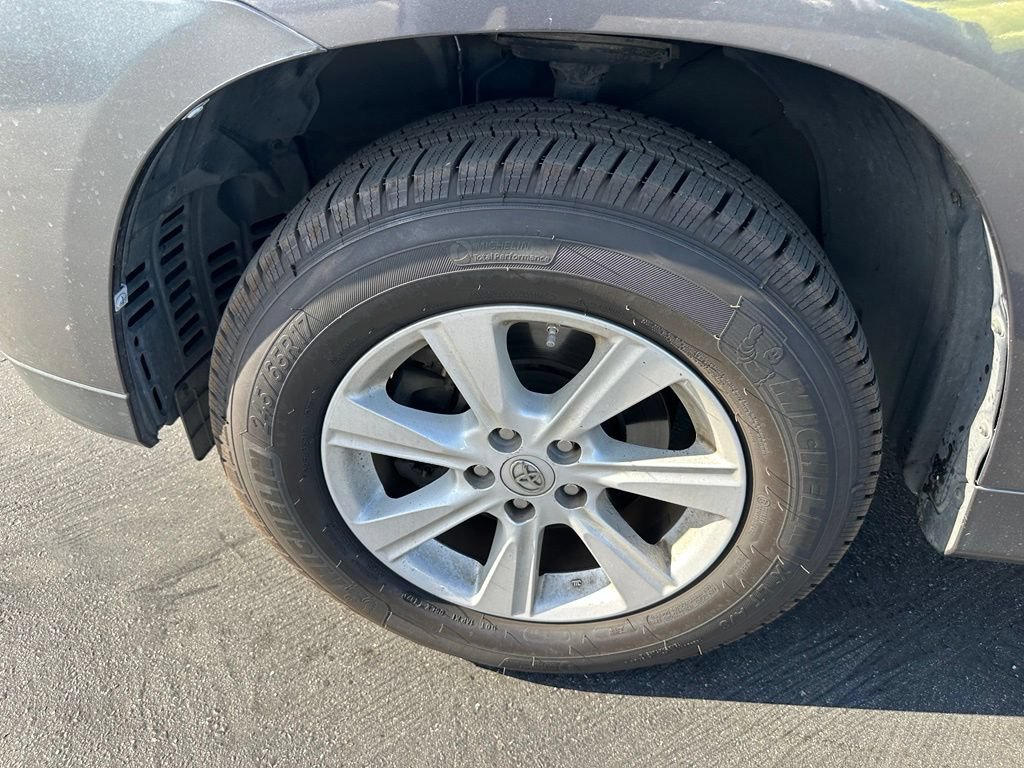 Used 2013 Toyota Highlander SE AWD/4WD image 7